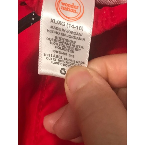 Wonder Nation Boys Swim trunk, red and black,  Boys Size XL/XG14-16) - Picture 3 of 8